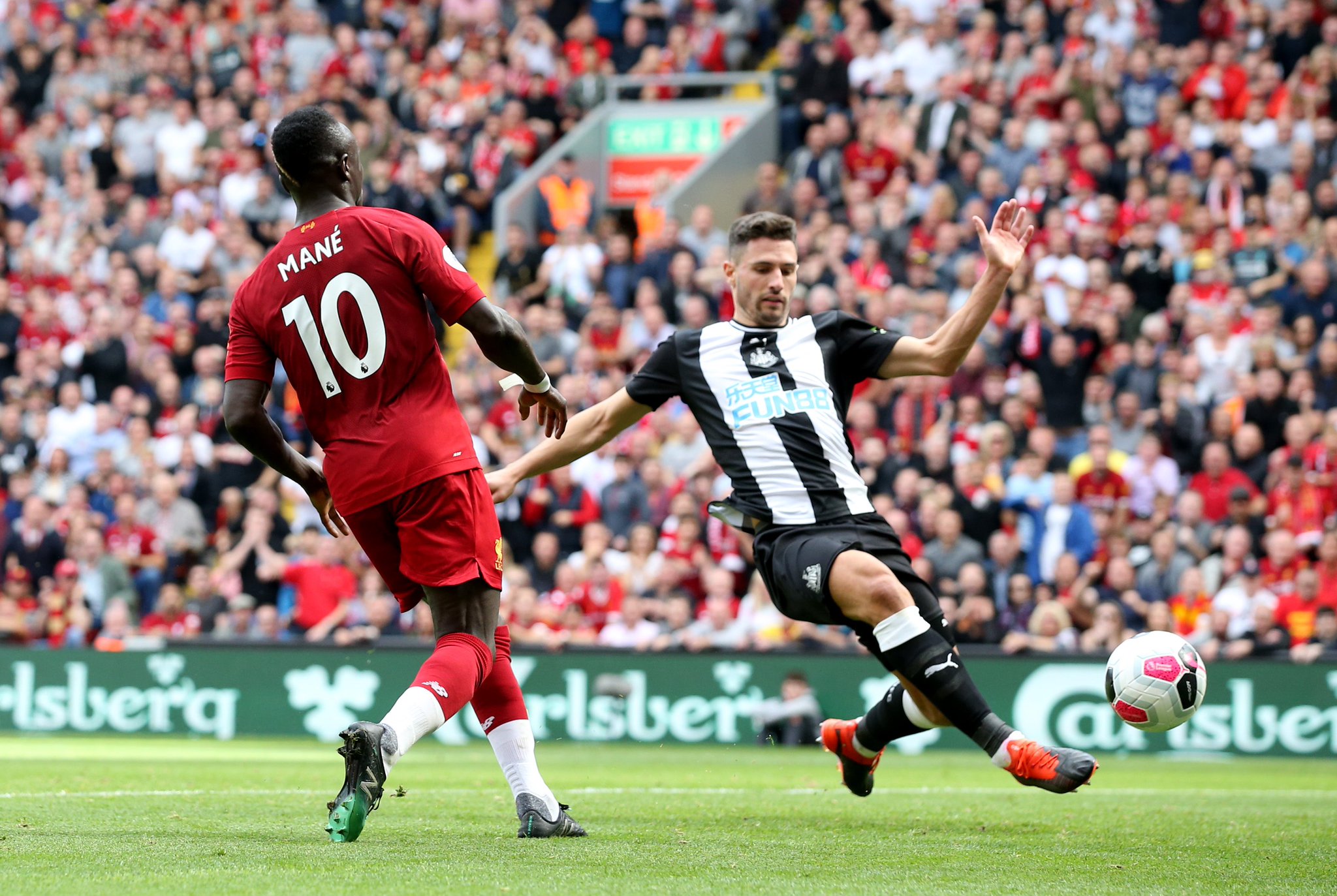 联系愈加紧 联系愈加紧